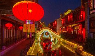 描写华灯初上的诗句 夜幕降临华灯初上