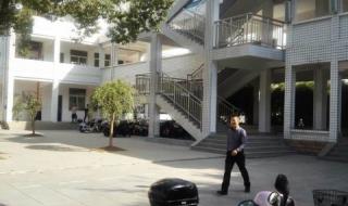 孝感高中有复读班吗 湖北省孝感高级中学