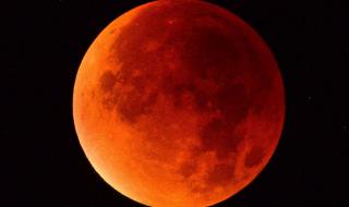 为什么叫超级血月 什么人不能看血月
